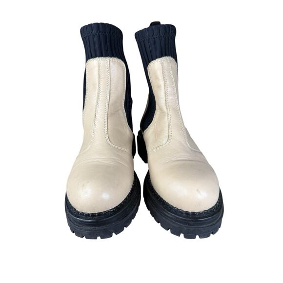 Anthropologie Cream Leather Chelsea Boots Size 6 Chunky Ribbed Ankle Booties - Picture 4 of 7